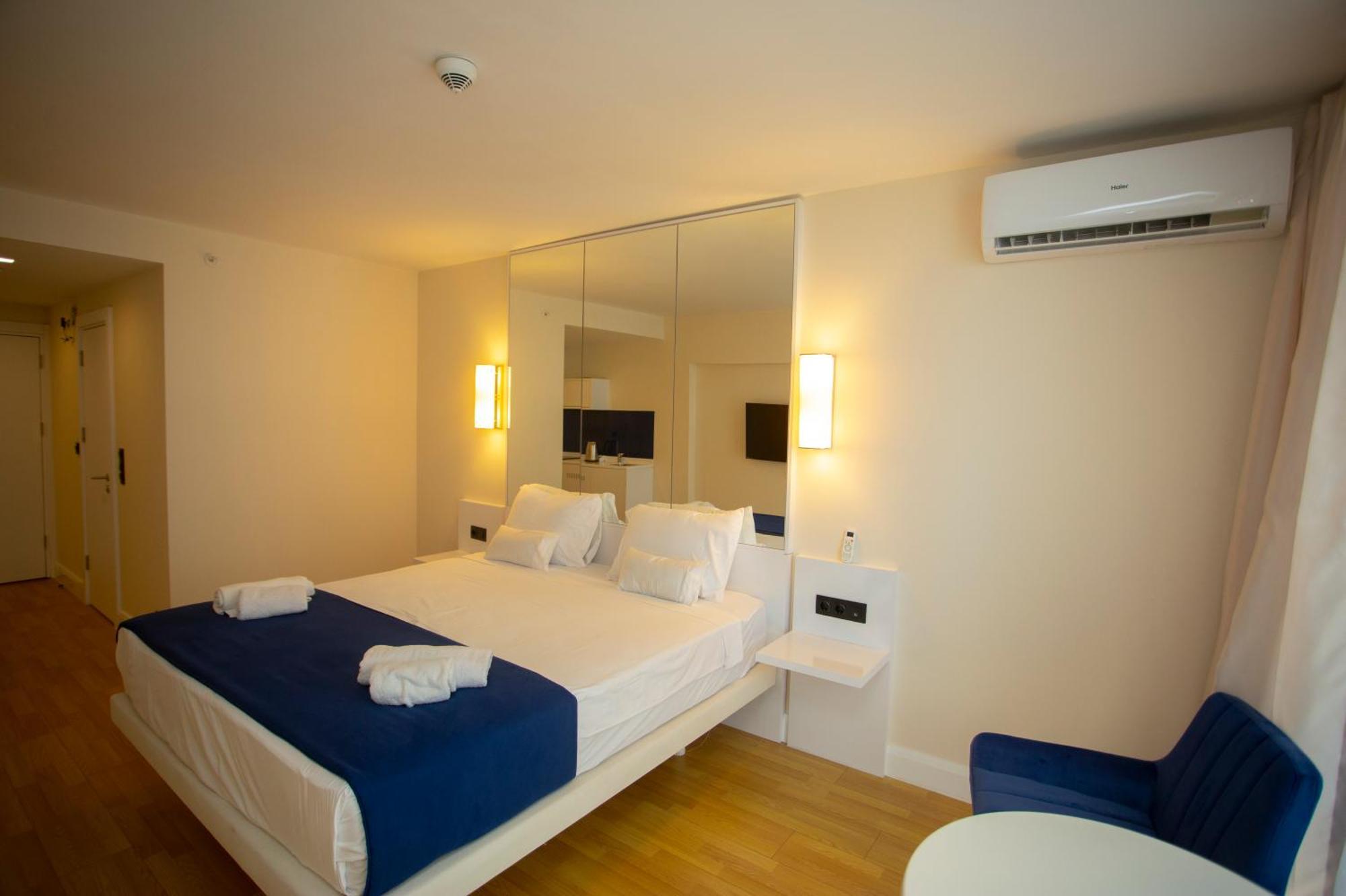 Luxsor & Gorgeous Sea Vlews Apartment Batumi Exterior foto