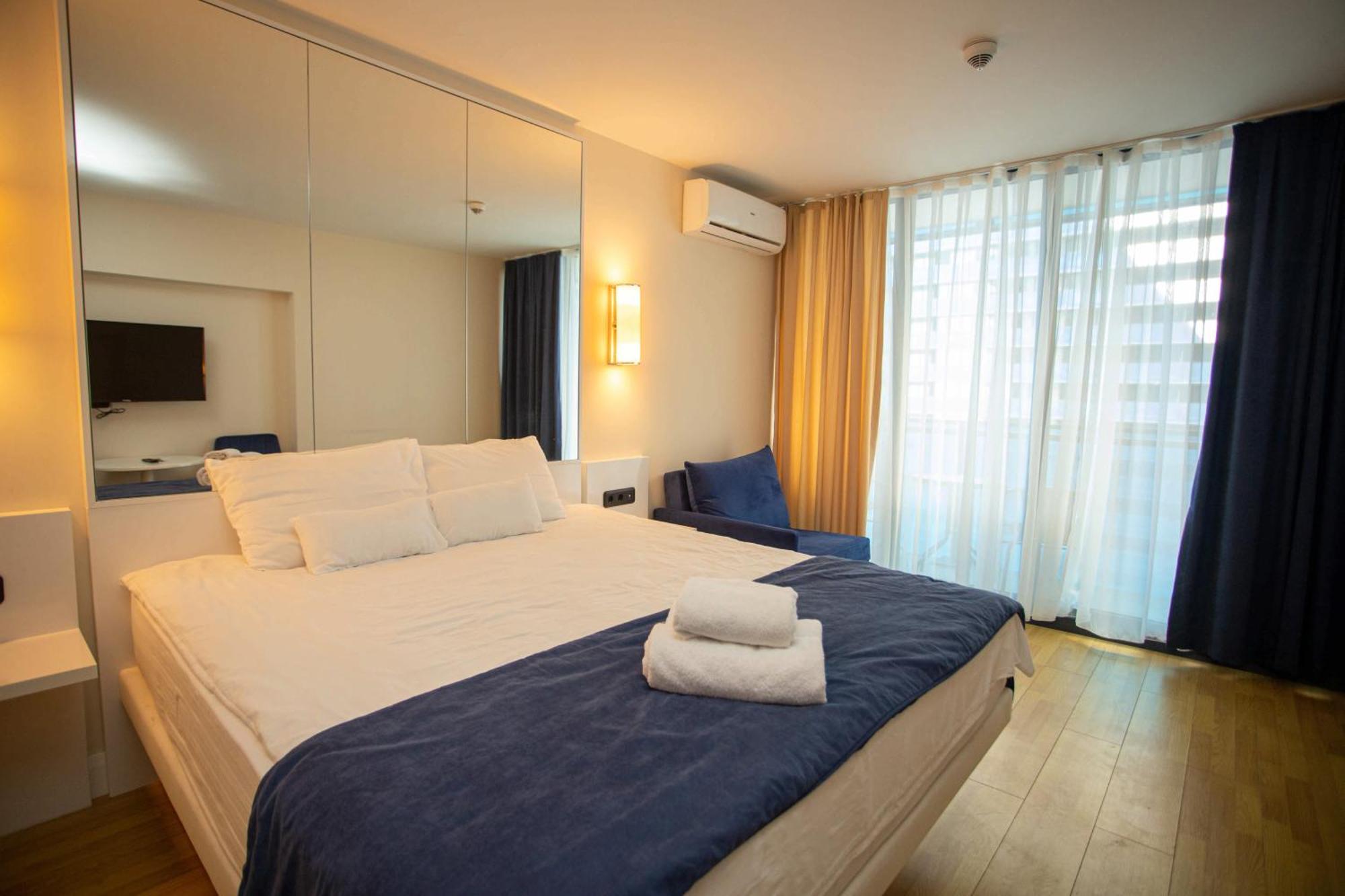 Luxsor & Gorgeous Sea Vlews Apartment Batumi Exterior foto